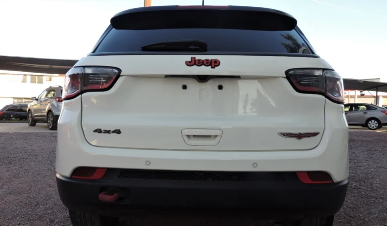 Jeep Compass 2.4 Trailhawk At full