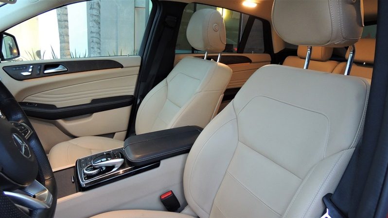 MERCEDES GLE 43 AMG 2019 ROJA BITURBO V6 3.0 full