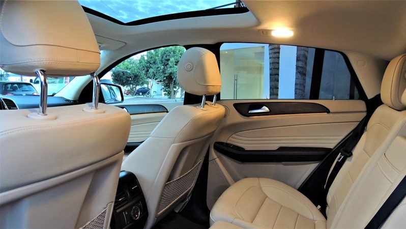 MERCEDES GLE 43 AMG 2019 ROJA BITURBO V6 3.0 full