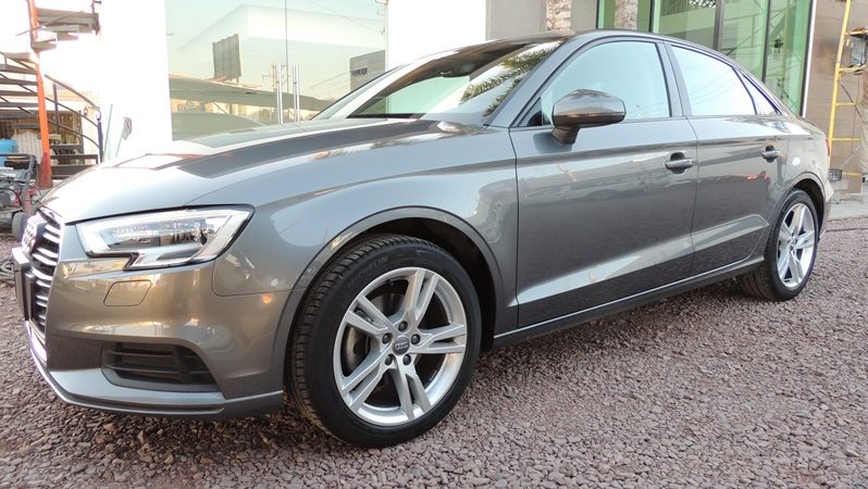 AUDI A3 2019 DYNAMIC GRIS 4CIL 1.4L full