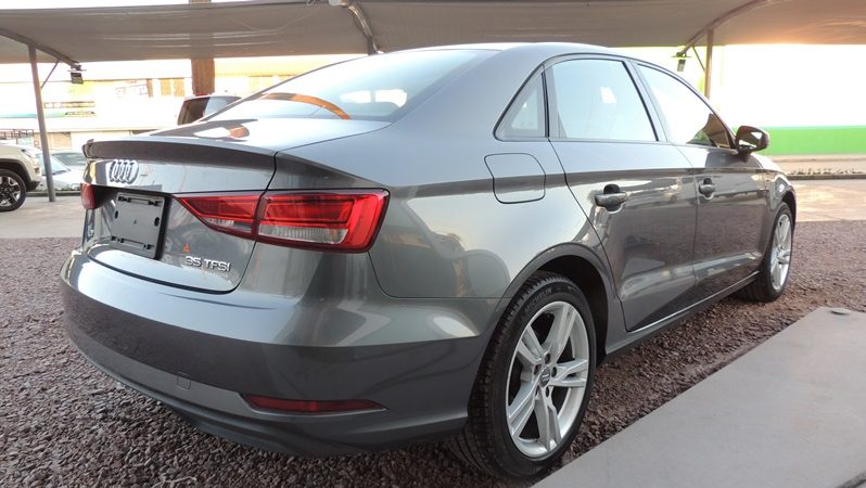 AUDI A3 2019 DYNAMIC GRIS 4CIL 1.4L full