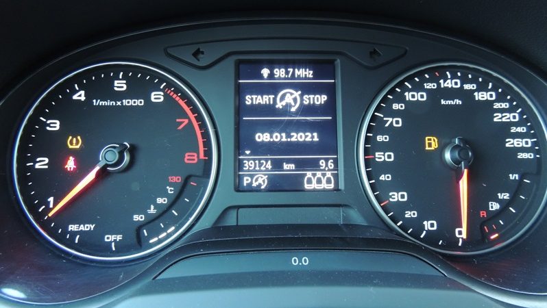 AUDI A3 2019 DYNAMIC GRIS 4CIL 1.4L full